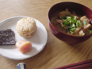 一人暮らしの皆さんの料理、見せて下さい!