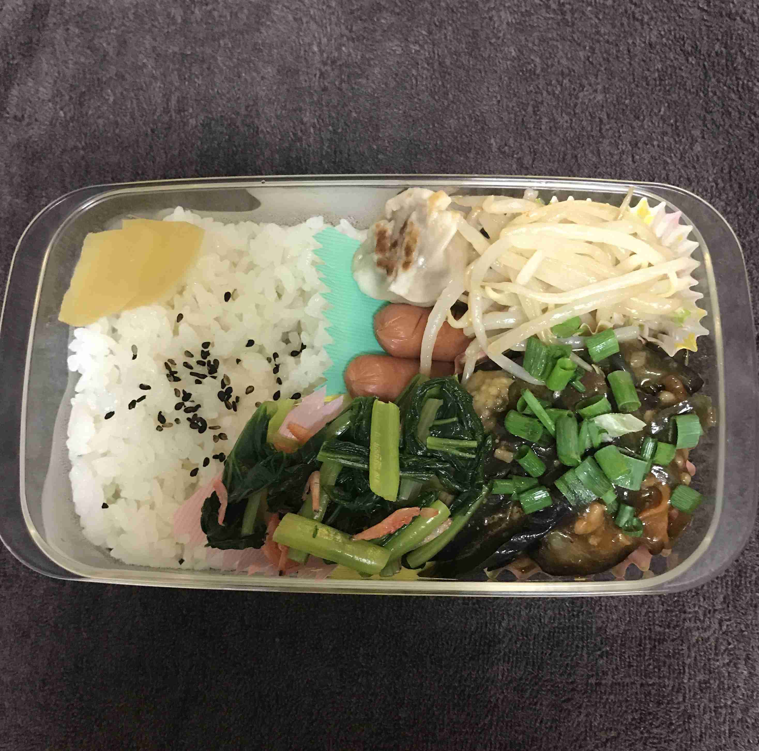 一人暮らしの皆さんの料理、見せて下さい!
