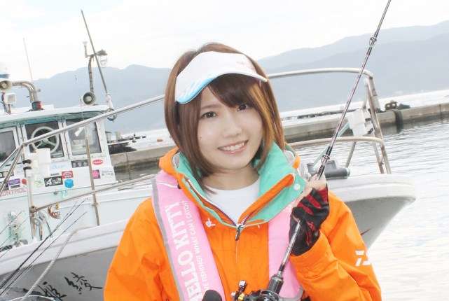 工藤静香の“釣りガール”姿に驚きの声「こんなに綺麗な釣り人いない」