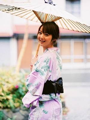 夏！浴衣姿の有名人画像
