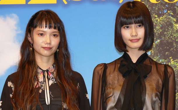 女優のツーショット画像