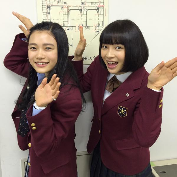 女優のツーショット画像