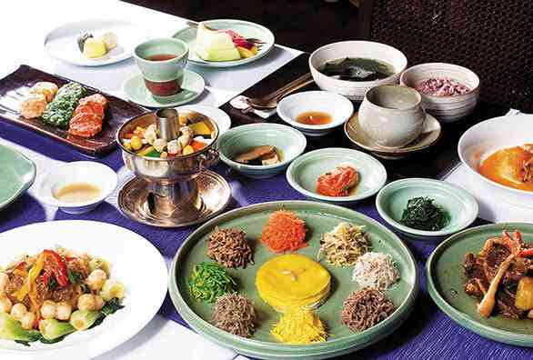 公演準備の態度に「差」…親日のアリアナ・グランデに韓国ファンは激怒