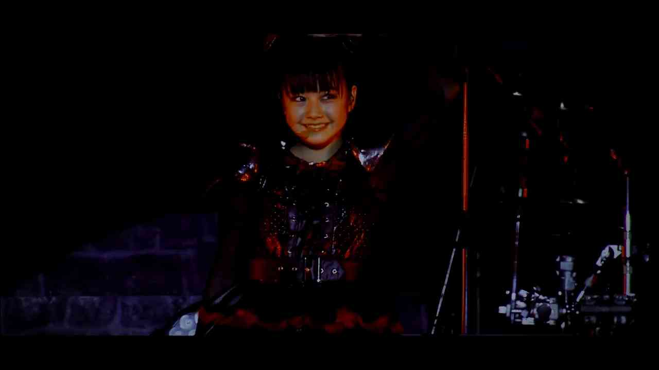欅坂46の全国ツアー初日にセンター平手友梨奈が倒れる非常事態