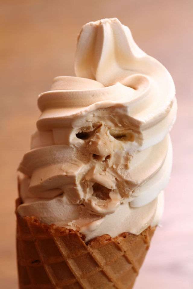 シュールなものが好きな人集まれ～