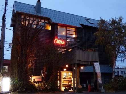 どこのカフェ(喫茶店)が好きですか?