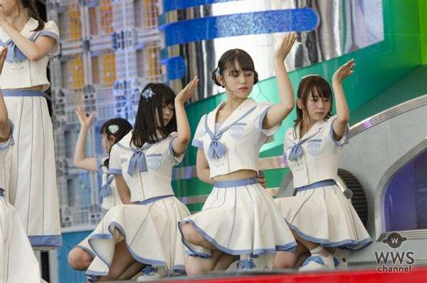 好きな女性アイドルグループの好きな衣装を貼るトピ