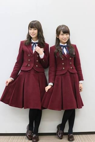 好きな女性アイドルグループの好きな衣装を貼るトピ