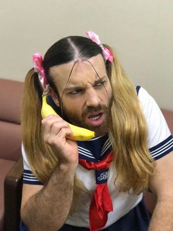 好きな女性アイドルグループの好きな衣装を貼るトピ