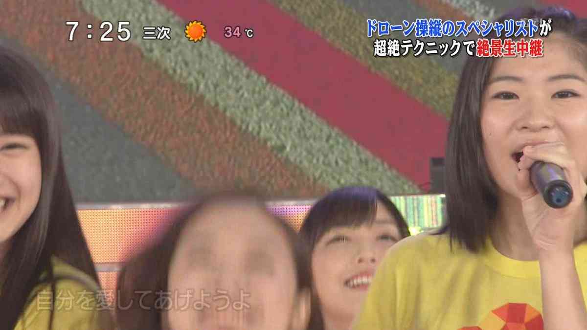 好きな女性アイドルグループの好きな衣装を貼るトピ
