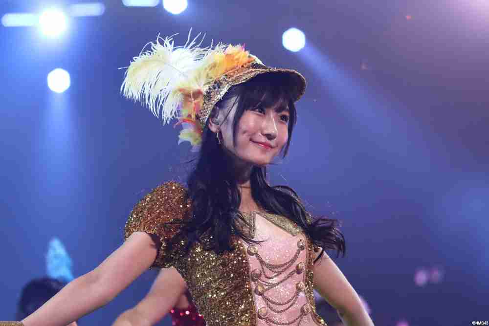 好きな女性アイドルグループの好きな衣装を貼るトピ