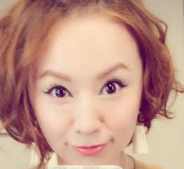 鈴木亜美、生後半年の長男のベビーカーは14万円！教育にはお金惜しまずもマッサージは自分で！