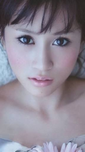 超絶かわいい“15歳の前田敦子”にファン歓喜
