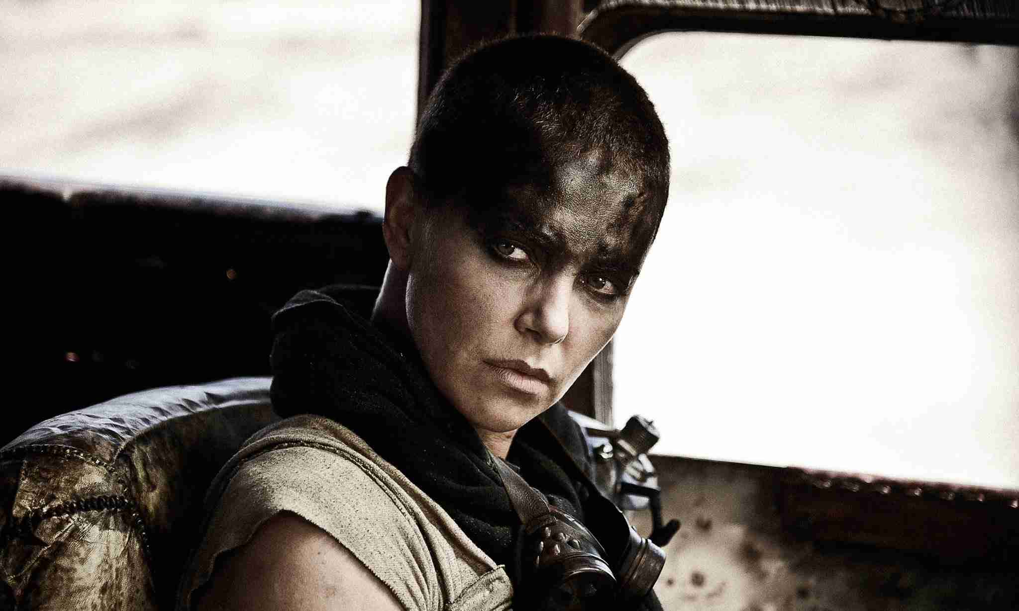 女性が圧倒的に強い映画を教えてください!!