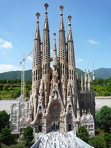 〈苦手な人注意〉巨大建造物を貼るトピ