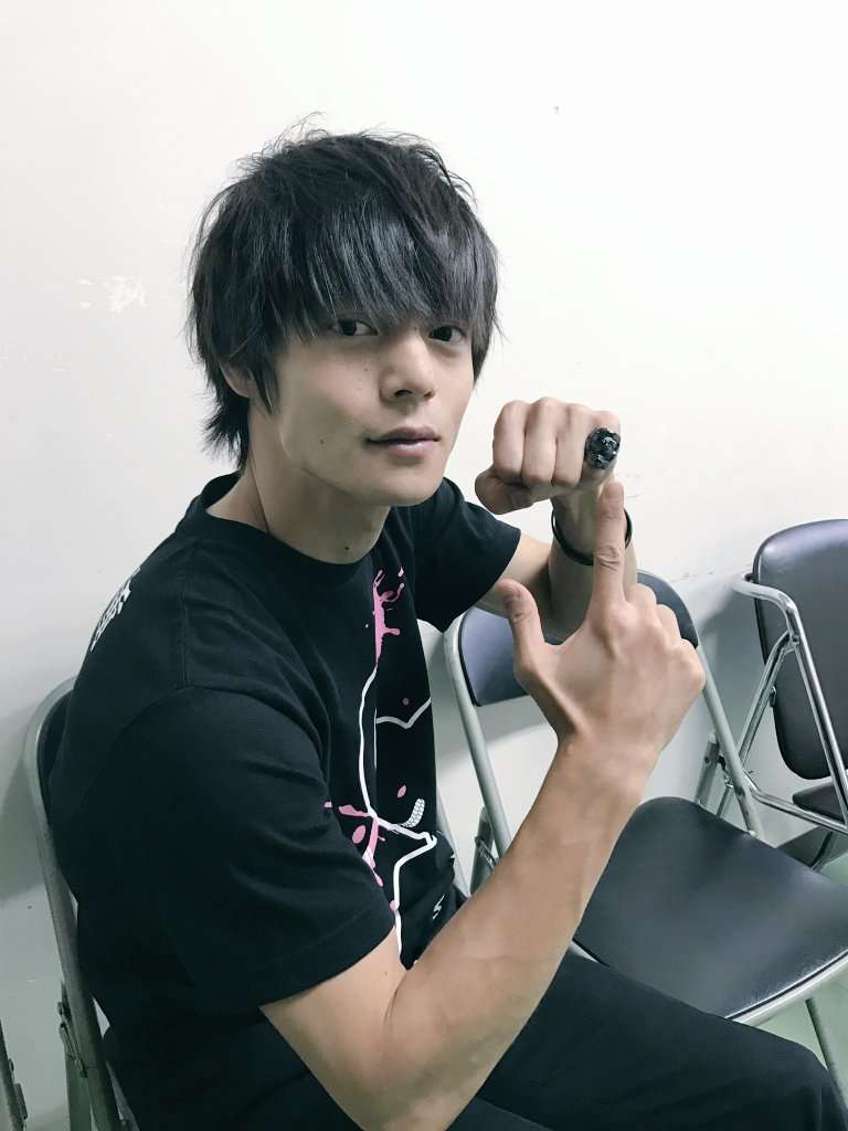 もしこの芸能人が合コンに来たら嬉しい?嬉しくない?【+-】
