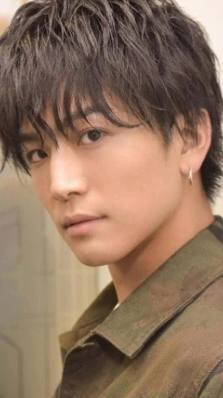 三代目JSB岩田剛典、『世にも奇妙な物語』初主演で“究極のラブストーリー”
