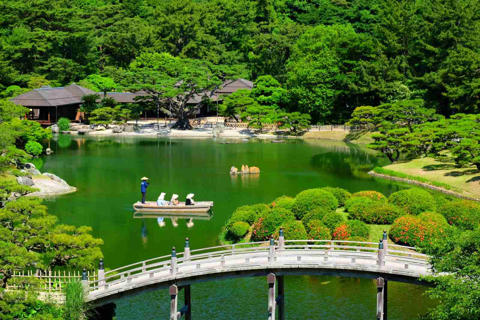 日本庭園に癒されるトピ