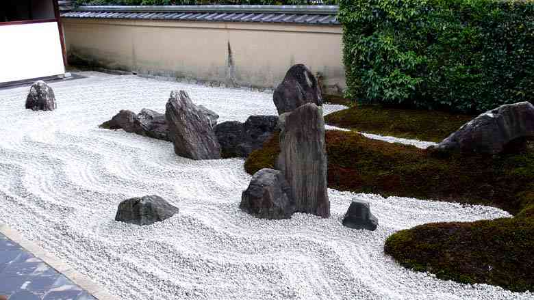 日本庭園に癒されるトピ