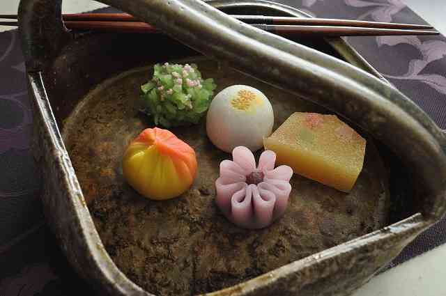 日本庭園に癒されるトピ