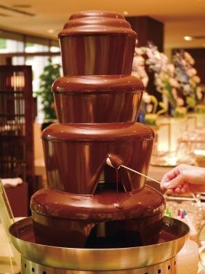 回転寿司で流れてきたら驚く物・流してみたい物