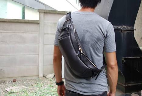 【男性】ボディバッグってカッコいいの？？【カバン】