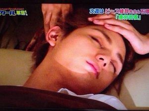 【画像】目を瞑っている芸能人
