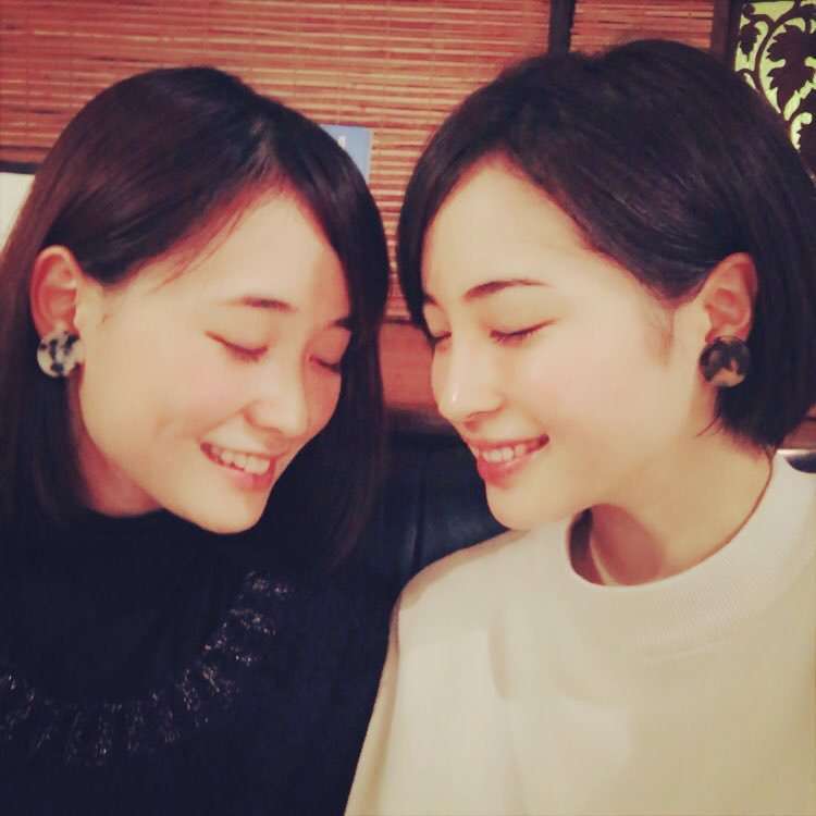 【画像】目を瞑っている芸能人
