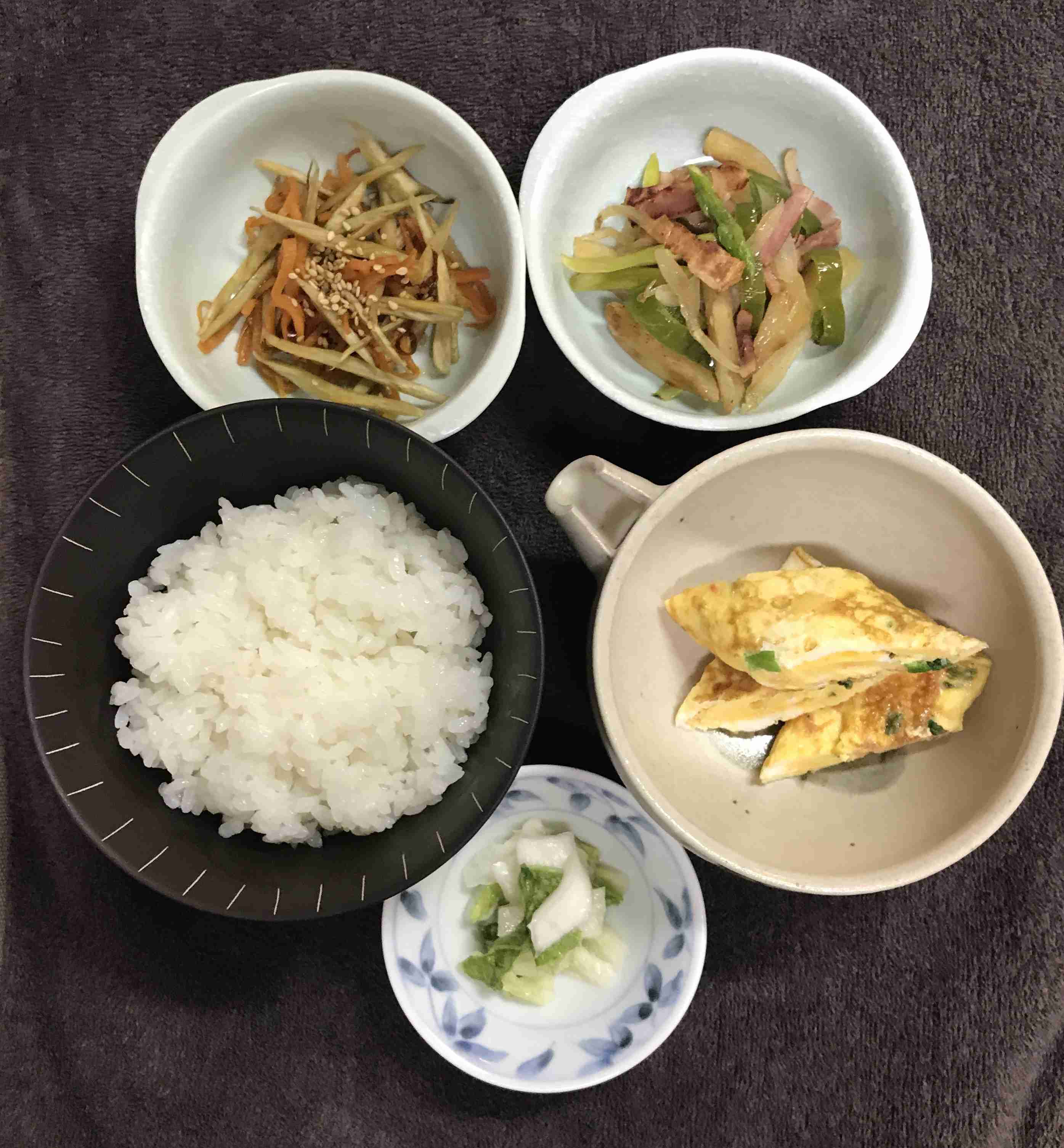 一人暮らしの皆さんの料理、見せて下さい!