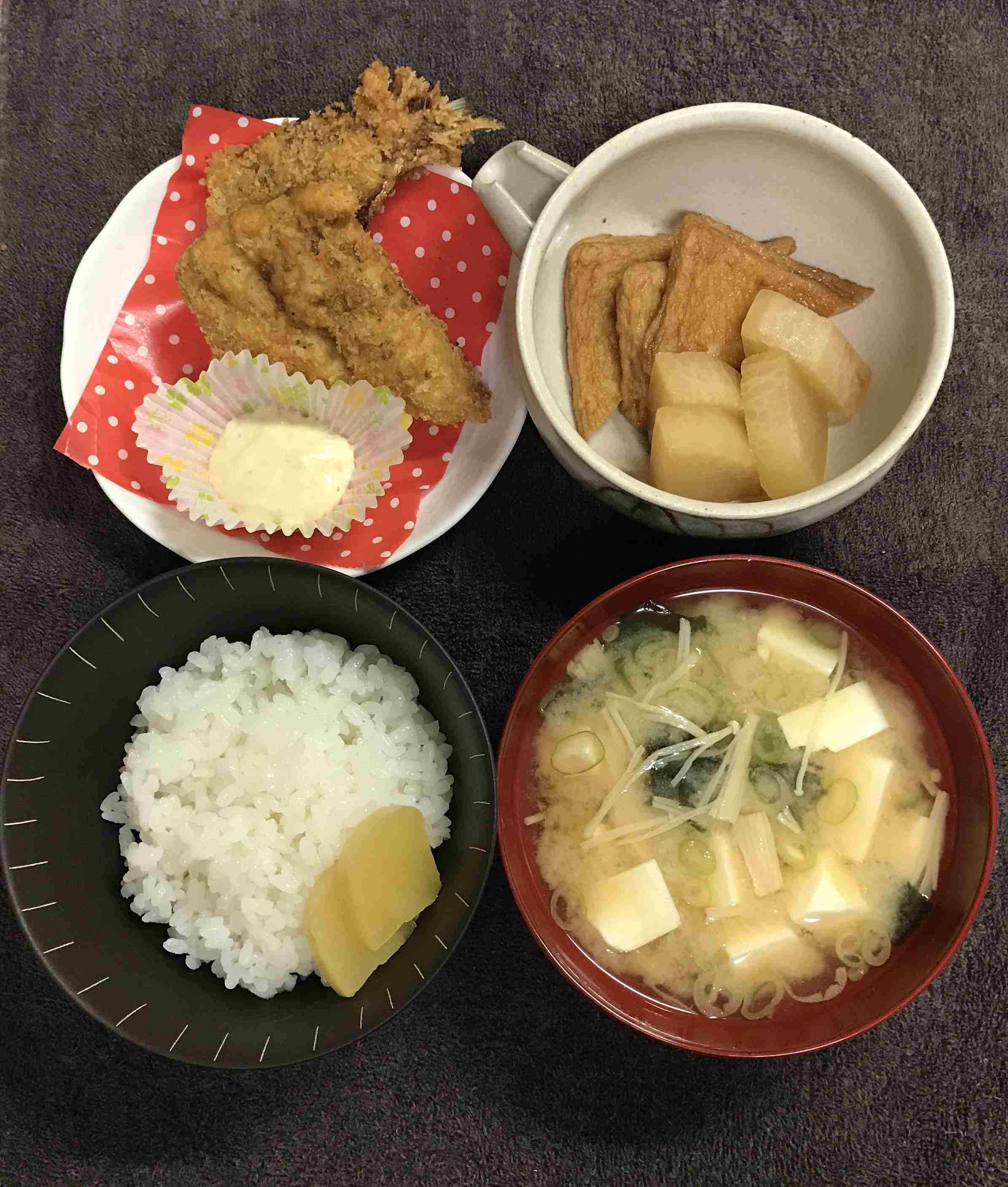 一人暮らしの皆さんの料理、見せて下さい!