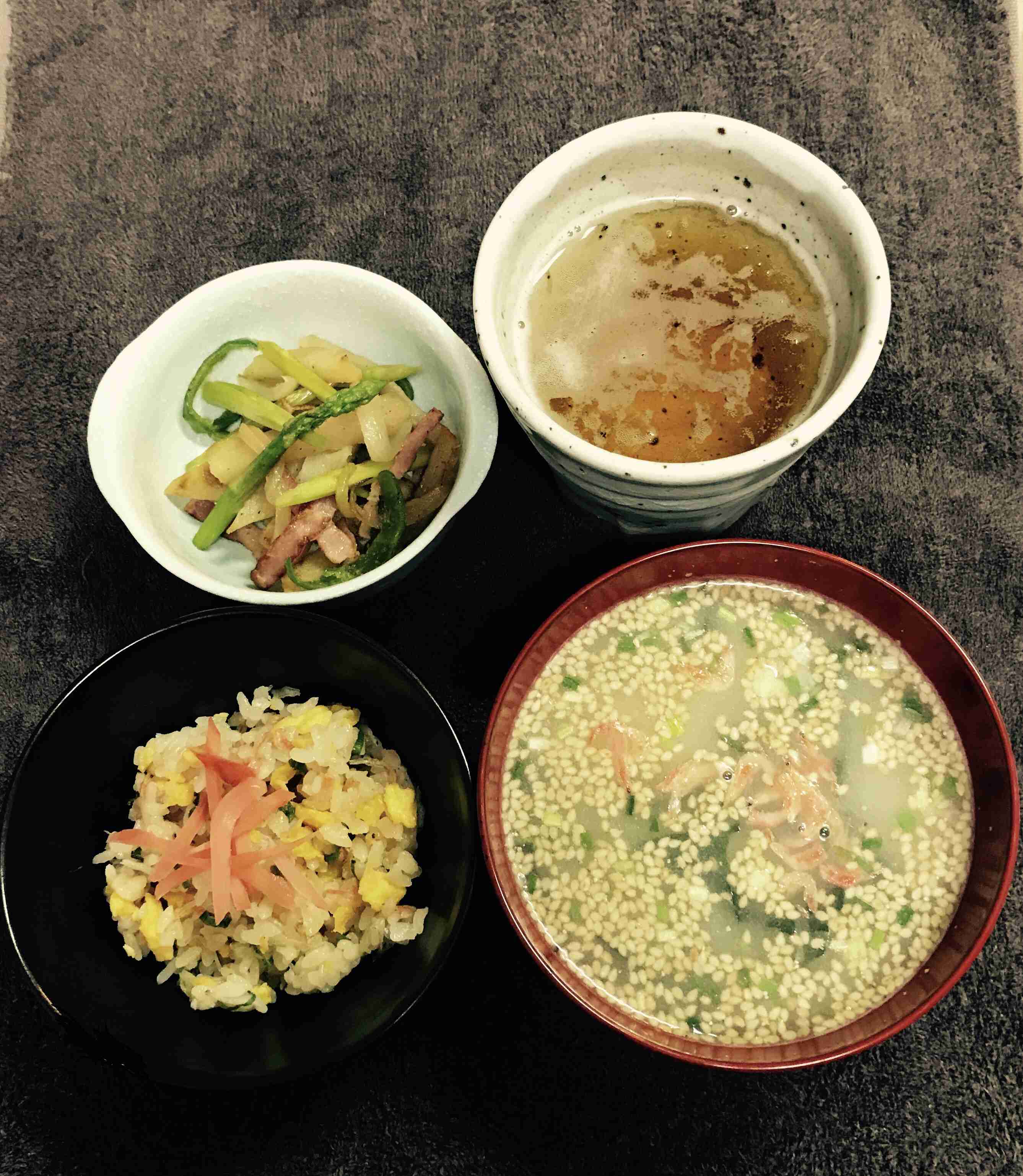 一人暮らしの皆さんの料理、見せて下さい!