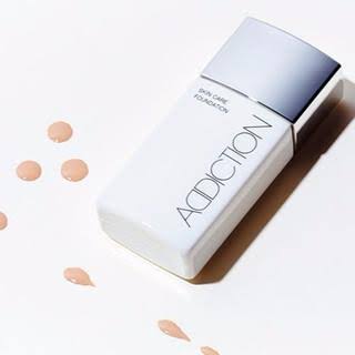 ベースメイクは高いの使ってますか?