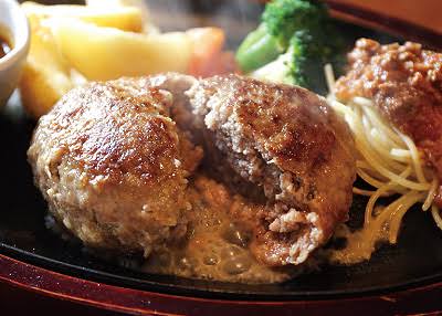 お腹がへって、寝れません！！