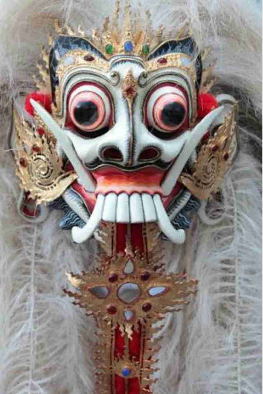【苦手な方、閲覧注意】世界のお面、仮面、マスク【画像】