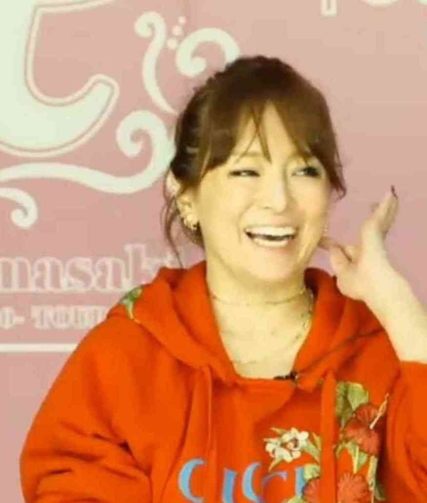 浜崎あゆみ「ミルクティー色にしたよ」 「この髪型やっぱ好き」「可愛いすぎ」
