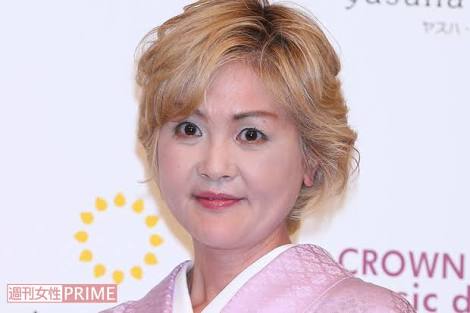 浜崎あゆみ「ミルクティー色にしたよ」 「この髪型やっぱ好き」「可愛いすぎ」