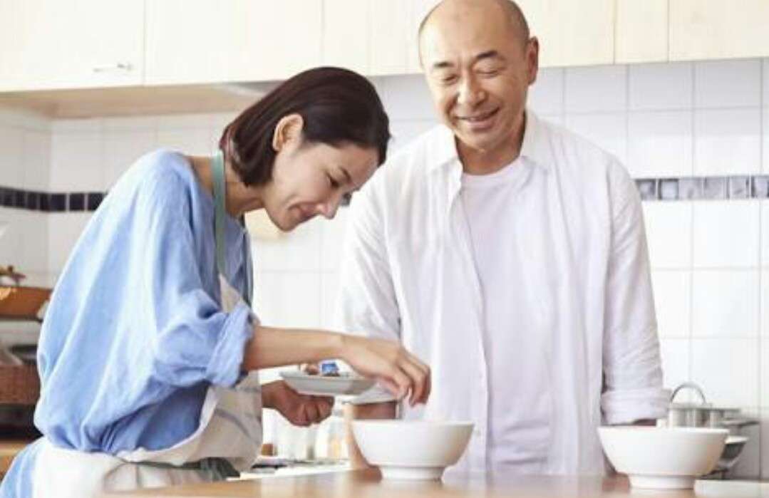 いろんな芸能人の偽家族の画像が見たい