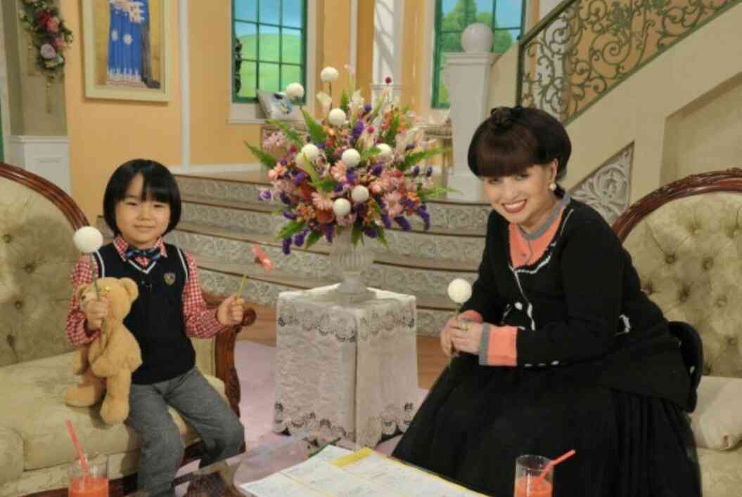 いろんな芸能人の偽家族の画像が見たい