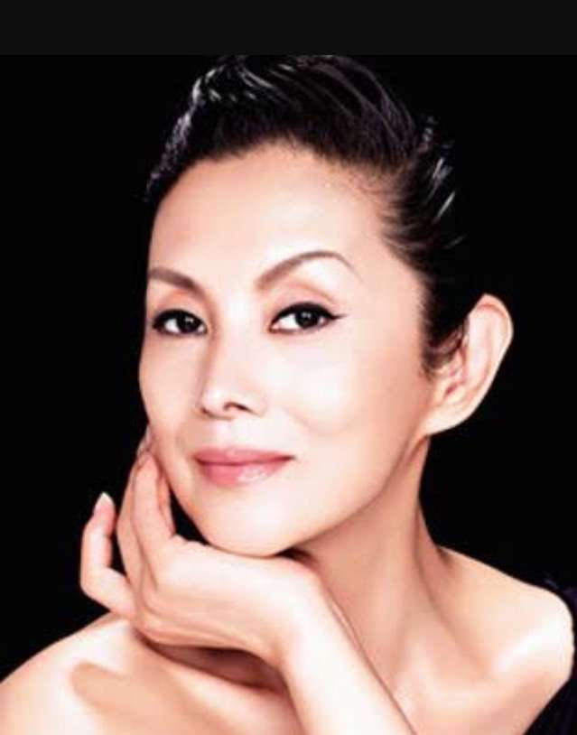 魅力的な「大人の女優」画像トピ