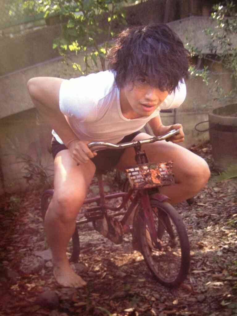 芸能人の若気の至りっぽい画像