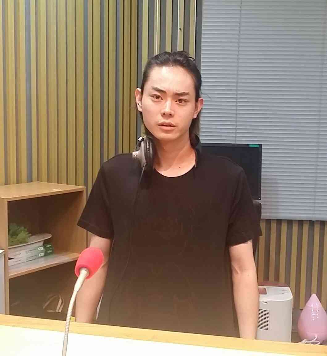 好きな俳優と一夜を共に過ごせるならいくら出す?