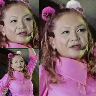 浜崎あゆみ、胸元全開でそば屋へ　黒パーカーにシャネル・ニット帽　「オーラやばたん」
