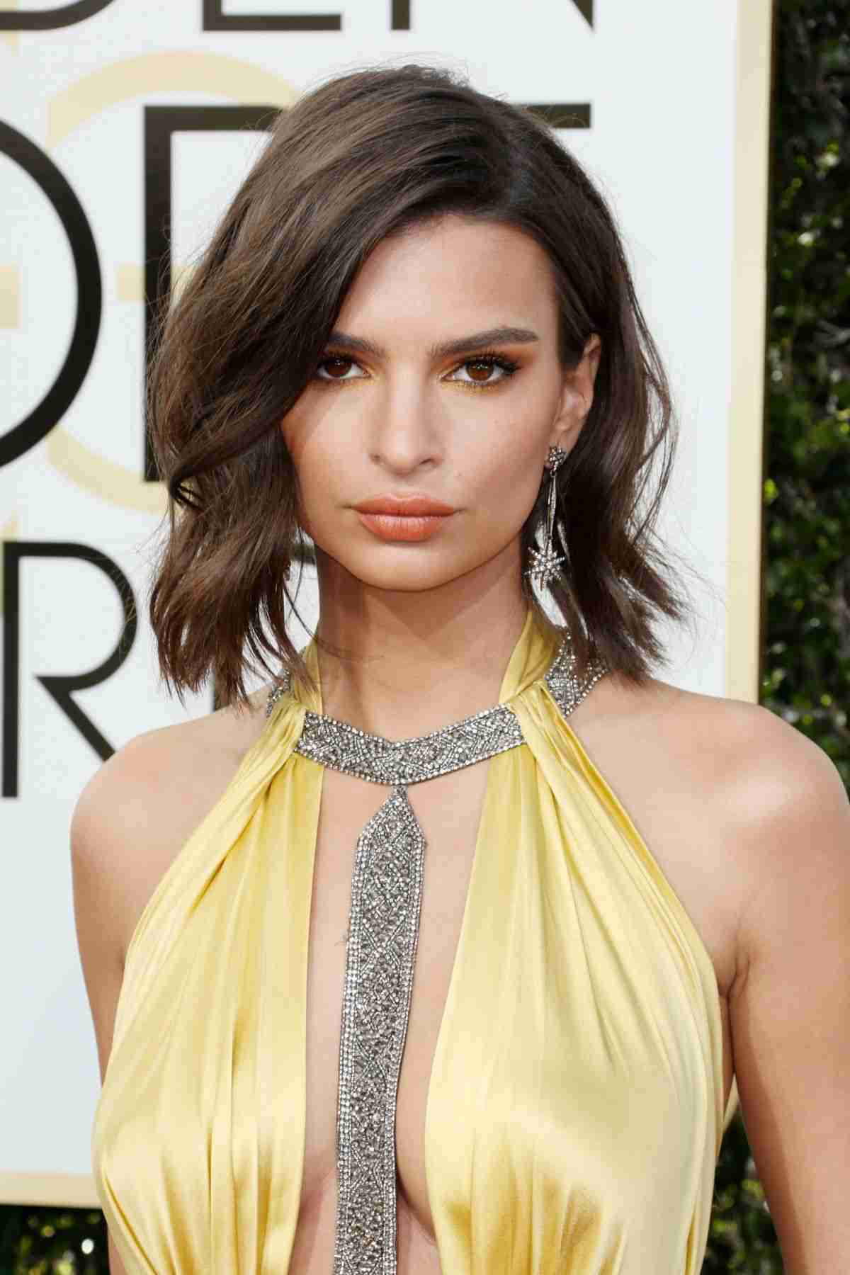 ショートヘア・セミロングの外国人