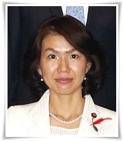 山尾志桜里　幹事長撤回の理由は「9歳下弁護士との禁断愛」