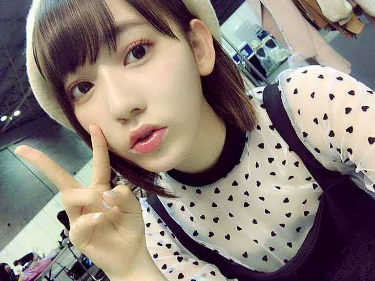 ノリノリの女性は(男性から見て)引きますか?