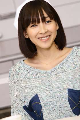 ひと言で悩殺!? 3位石原さとみ「声が魅力的な女性芸能人」1位は