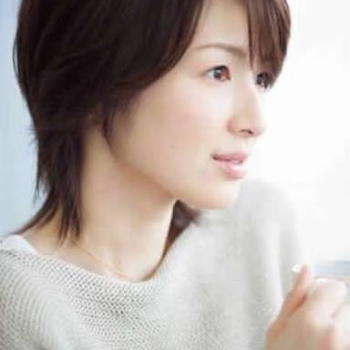 ひと言で悩殺!? 3位石原さとみ「声が魅力的な女性芸能人」1位は