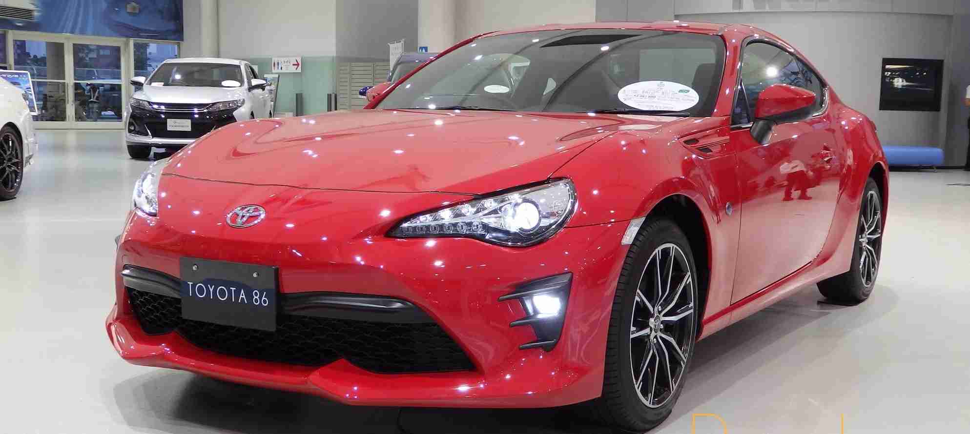 かっこいいと思う車にプラスを押すトピ