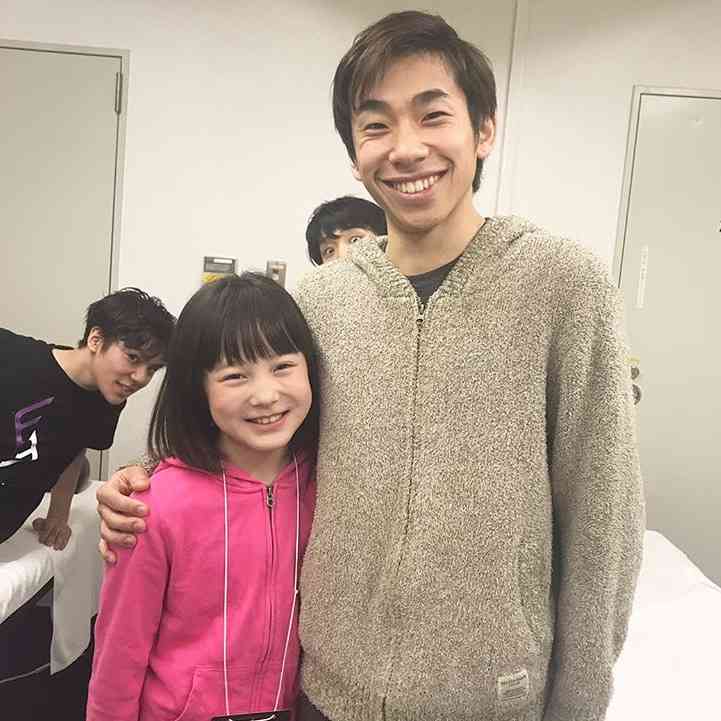 秋色の服を着た芸能人の画像を貼るトピ