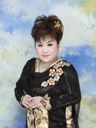 首が短い人